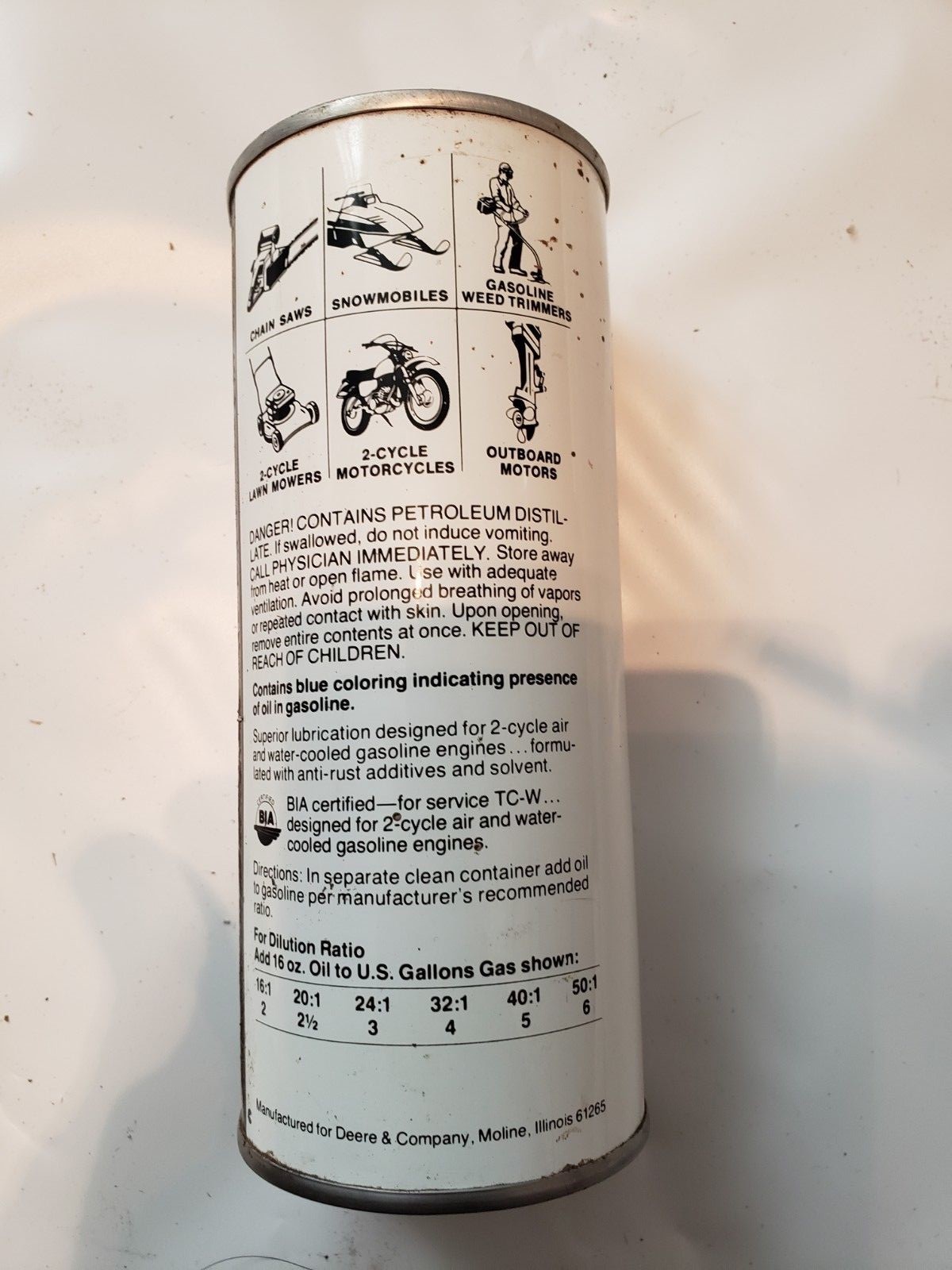 2 Cycle John Deere Engine Oil 16 Oz Can TY6244 O1