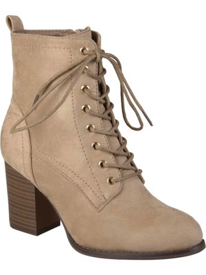 

JOURNEE COLLECTION Женские бежевые ботильоны Baylor с круглым носком и наборным каблуком по бокам, размер 7,5 м, Бежевый, BAYLOR-TAU-075