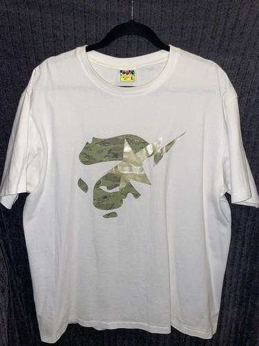 Bape T Shirt XL Ape Star White & Green Camo A Bathing Ape