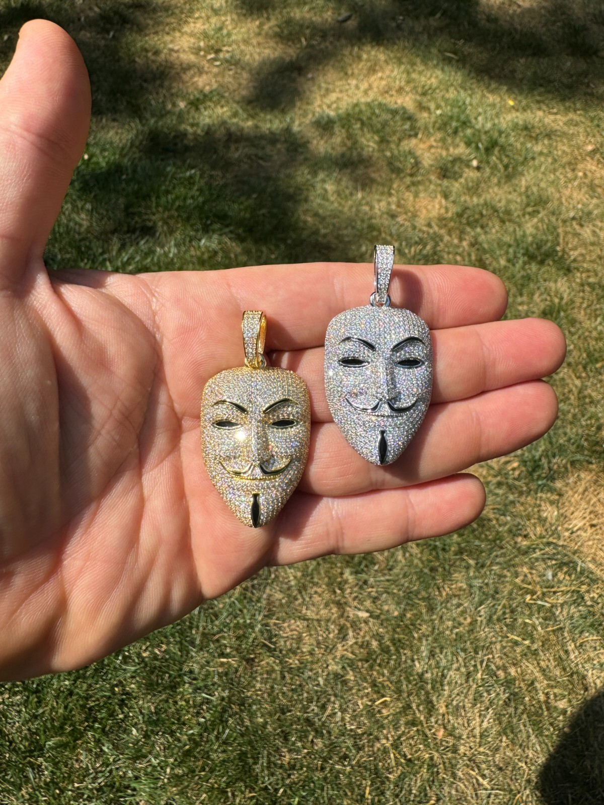 Pre-owned Hip Hop Real Moissanite V For Vendetta Mask Iced Anonymous Pendant Necklace 925 Silver In White