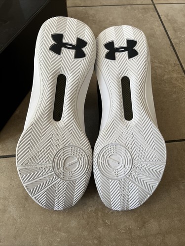 Under Armour Curry 3 Men Basketball Shoes Black White Men Size 10 US