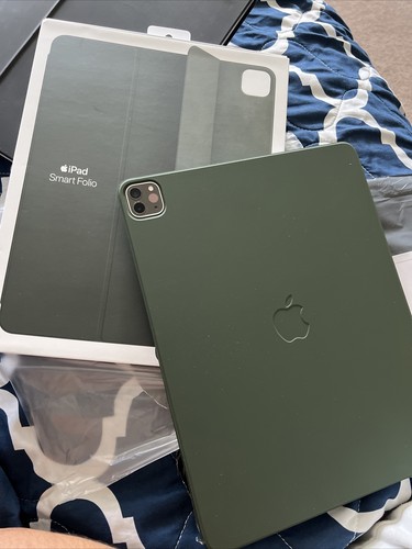新品Apple純正12.9/13iPad Pro用Smart Folioグリーン 新品Apple純正12.9/13iPad Pro用Smart Folioグリーン - メルカリ