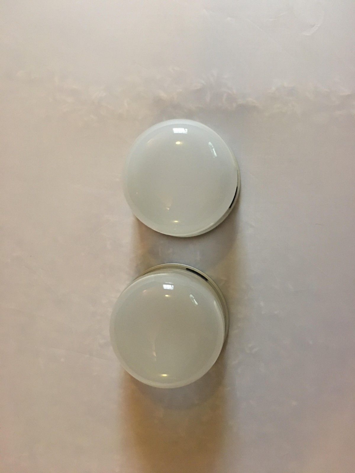 Profoto B1 two light kit, extra battery, glass domes and grid. Free Shipping!