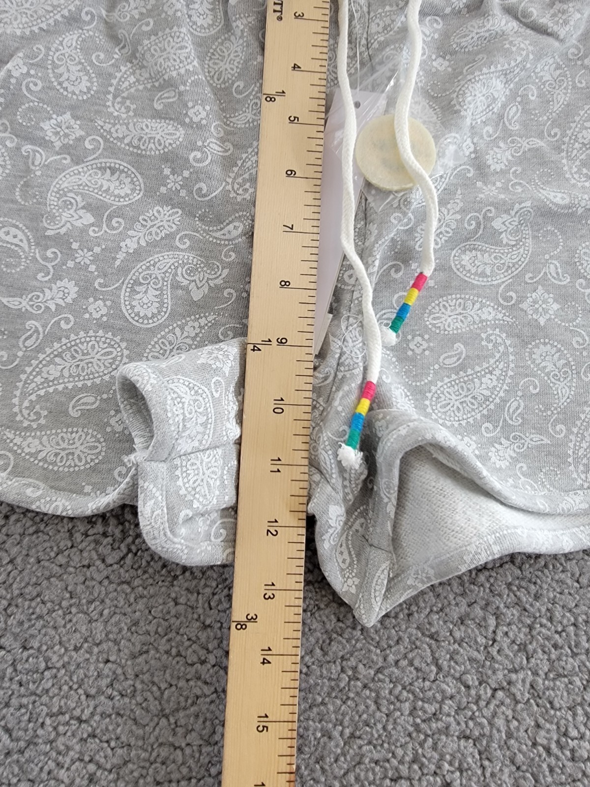 AQUA Camp Bandana Print Lightning Patch Shorts Women's XS Gray Paisley Pull On - Picture 8 of 17