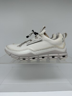 Brand New Women s On Cloud Cloudaway 49.98945 Running Ivory Pearl Size 10