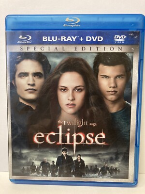 The Twilight Saga Eclipse  Blu-ray DVD 2010 W/Sleeve Special Edition 124 Minutes
