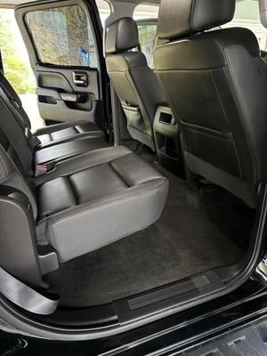 image 6 of interior