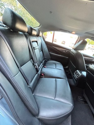 image 3 of interior
