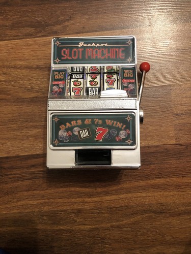 GOLDEN JACKPOT スロットマシン オリジナルボックス付き GOLDEN JACKPOT スロットマシン オリジナルボックス付き - メルカリ