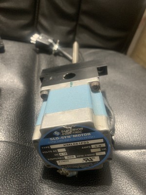Superior Electric KM061 Slo-Syn KML061F03 DC Stepper Motor 4.19 VDC 1.4 A