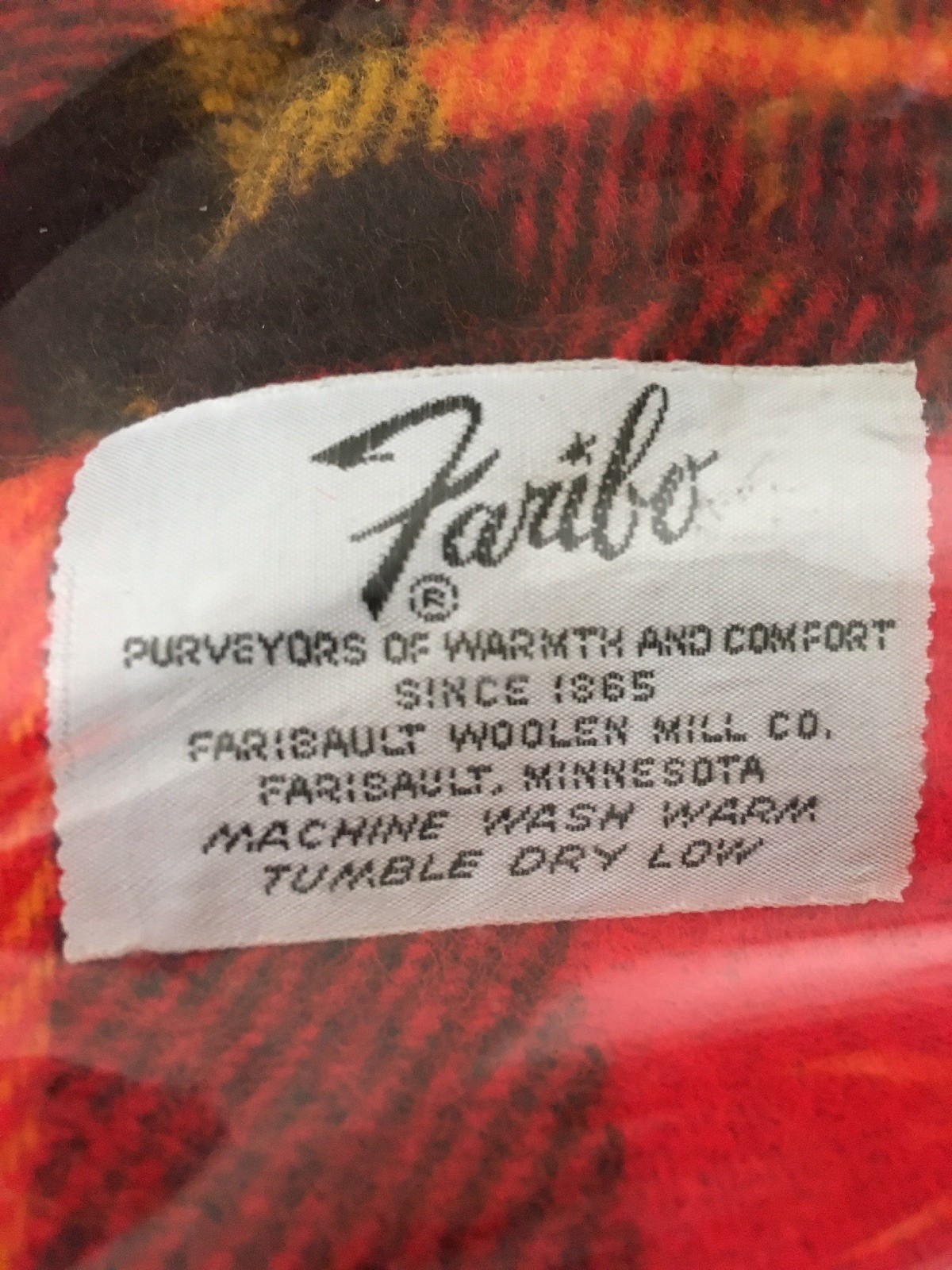 Vtg Faribo Wool Stadium Throw Blanket Poncho Red Tartan Plaid Warm Center Zipper