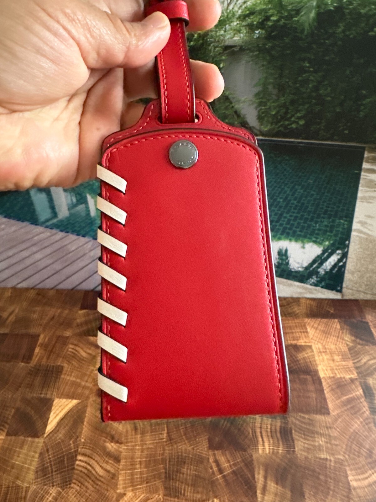 【CO-501】Coach 千鳥格子柄 Luggage Tag ピンク レッド 1028759_w.png