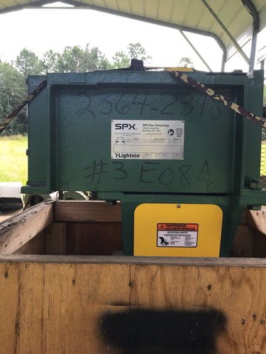 New Lightnin Mixer 505-Q-15 Agitator, Reducer Ratio 25.6 HP15