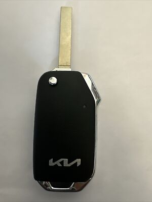 OEM 2022-2023 KIA SOUL flip keyless entry remote transmitter + NEW KEY BLADE
