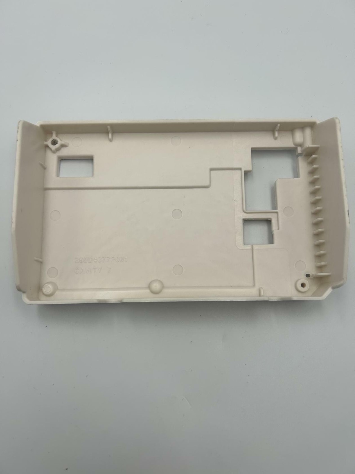 WD30X29079 - CONTROL BOX BOTTOM, WHITE #164