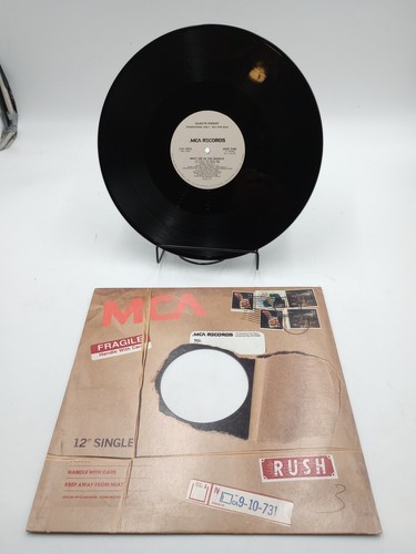 BOXDG32 Gladys Knight - Meet Me In The Middle12