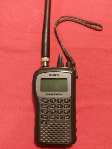 Uniden BC246T Hand Held Trunk-tracker III Scanner
