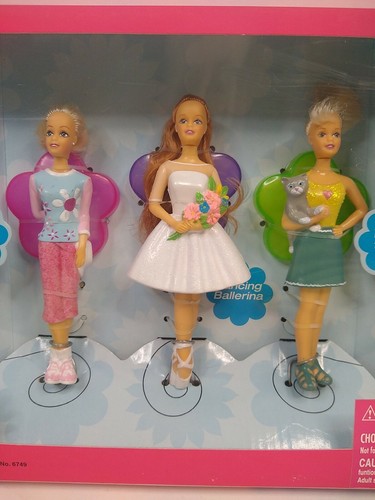 史上最も激安】 バービー Barbie Renaissance Rose Giftset