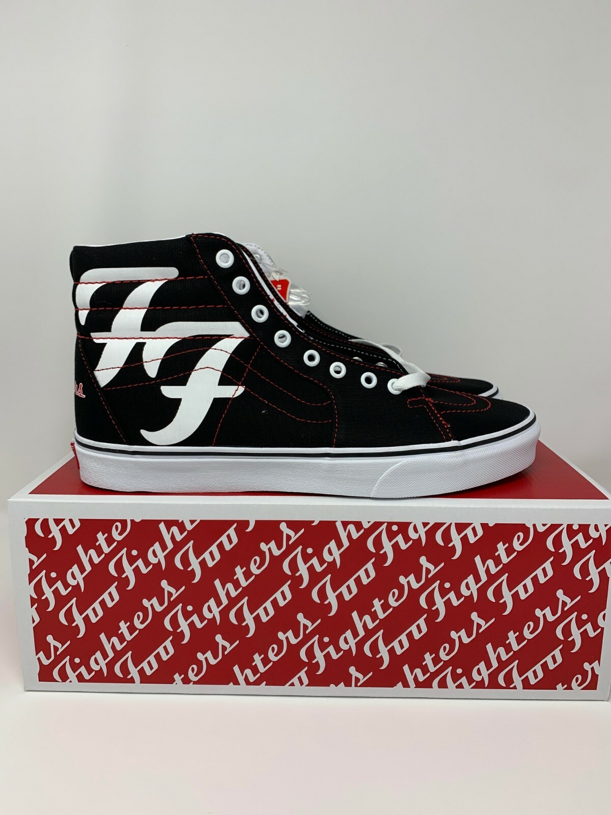 vans foo fighters