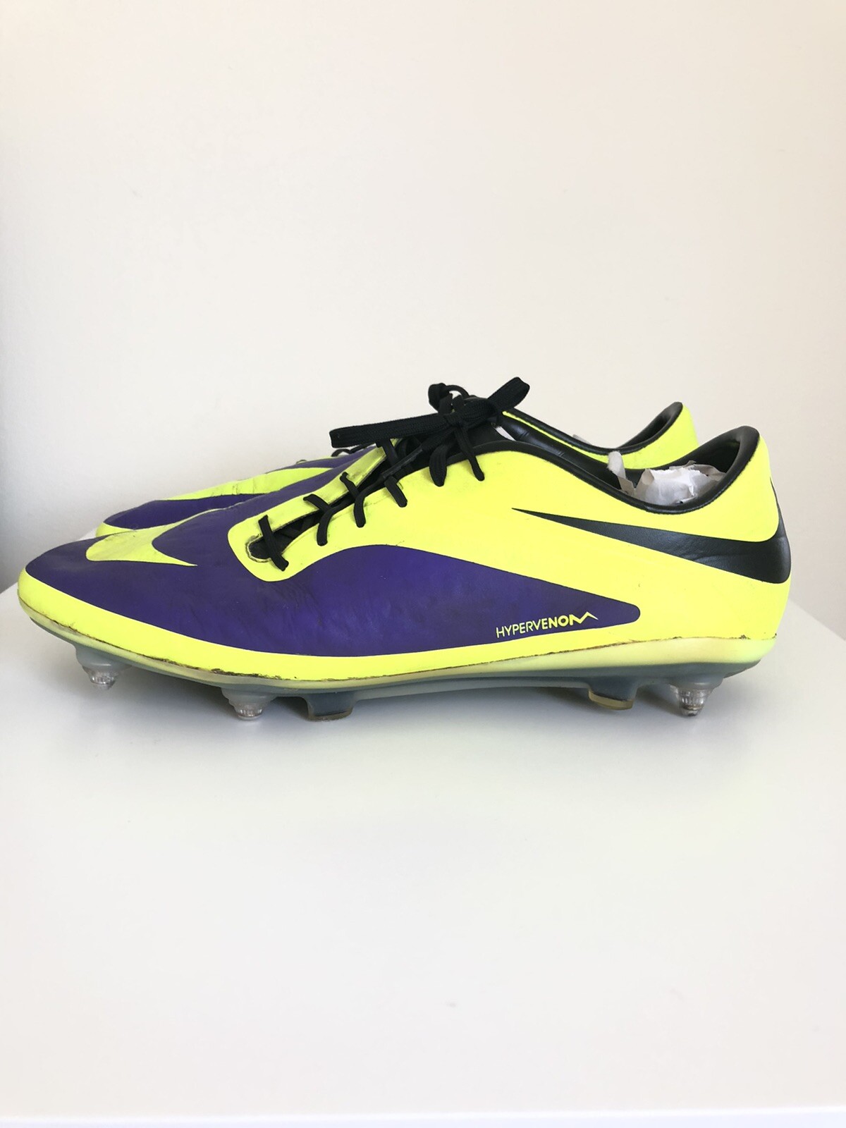 nike hypervenom phatal sg