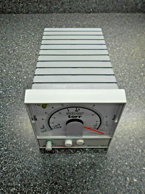 EDWARDS D39512000 PIRANI 502 VACUUM GAUGE CONTROLLER UNIT