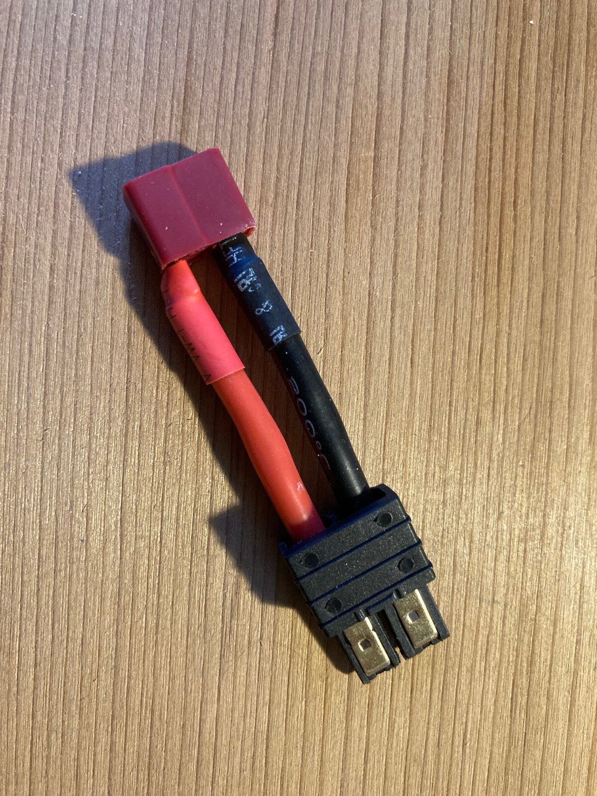 FEMALE DEANS TO MALE COMPATIBLE WITH TRAXXAS BATTERY ADAPTER