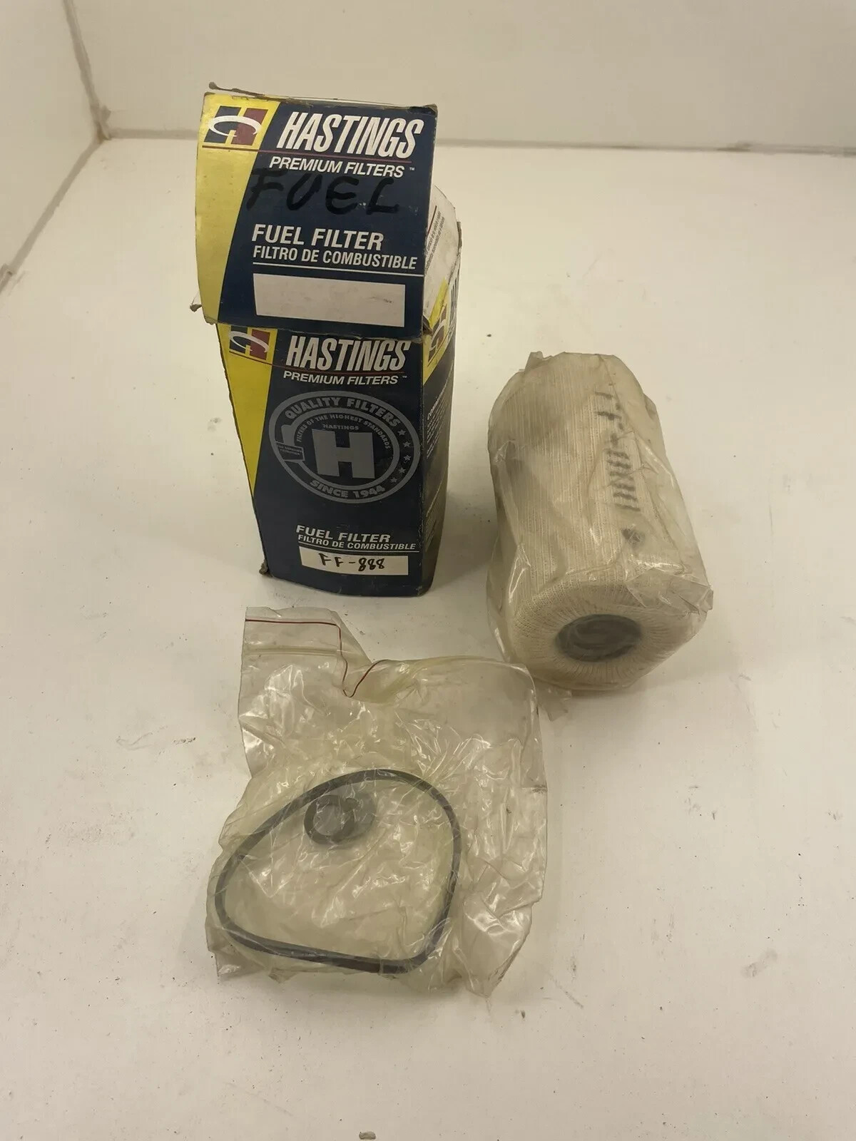 Hastings FF888 Fuel Filter Wix 33073 Baldwin F916-C FF106 P550522 C1147PL Hastings FF888 Fuel Filter Wix 33073 Baldwin F916-C FF106 P550522 C1147PL