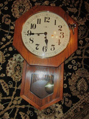 Howard Miller 612-533 Regulator Chime Wall Clock w/ Key and Howard Miller 612-533 Regulator Chime Wall Clock w/ Key and