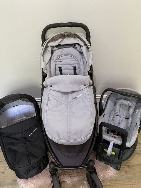 pram and capsule set