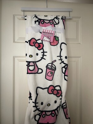 Sanrio Hello Kitty Strawberry Milk Milkshake Blanket Throw 50x70 New NWT