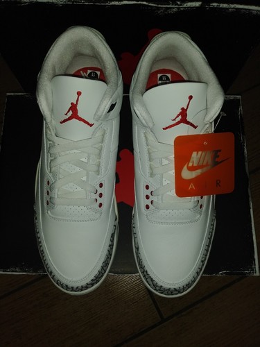 white fire red black jordan 3