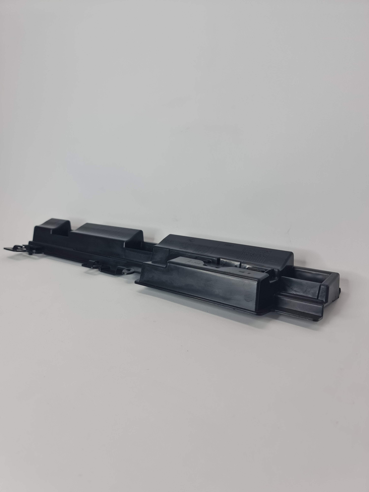 BMW 3 Series F30 F31 Supporting Ledge Bracket Mount Left N/S 7256915 51777256917