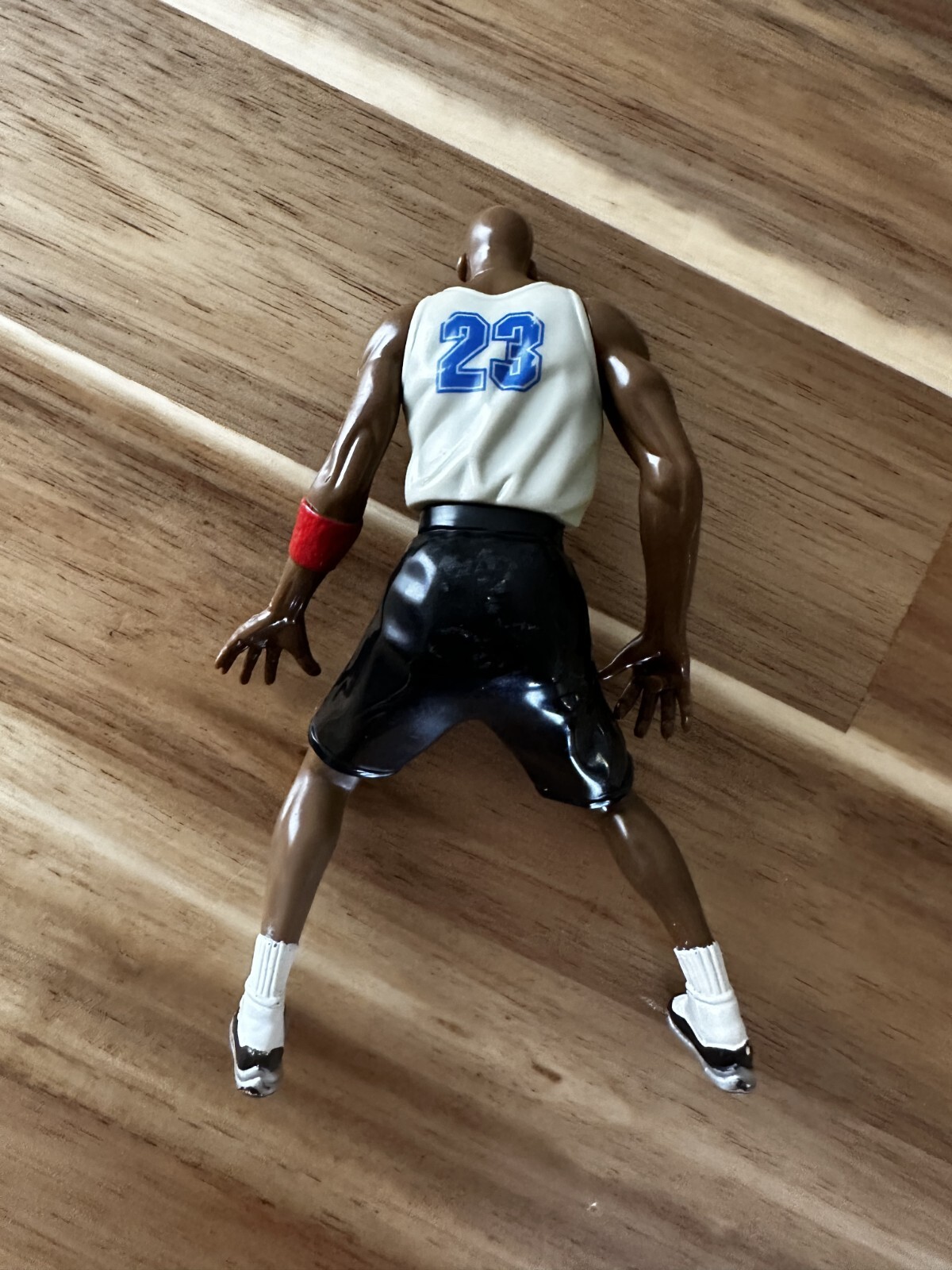 Vintage 1996 Space Jam Michael Jordan NBA Basketball Action Figures