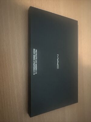 MAC Pro Palette Eye Shadow x 15  - EMPTY Compact Case