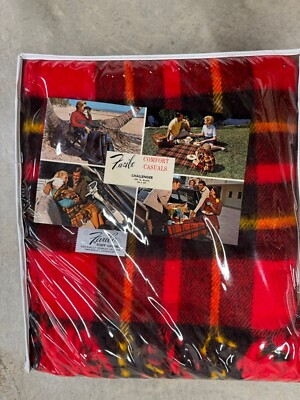 Vintage Faribo Glengary Comfort Casuals Stadium Red Plaid Acrylic 50x60 Blanket 