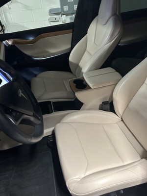 image 5 of interior