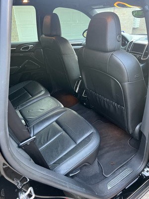 image 6 of interior