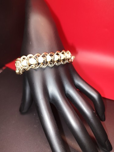 Costume Pearl Bracelet 8