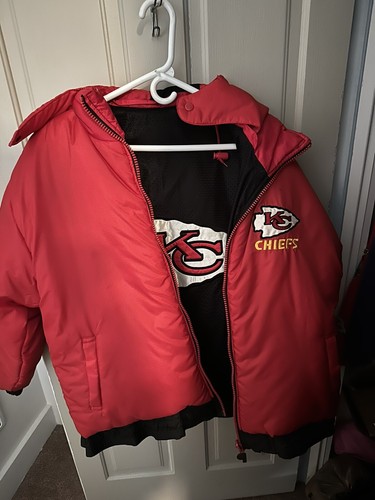 希少 チーフス CHIEFS ブルゾン 中綿ジャケット NFL KC プロライン 楽天市場】NFL チーフス ジャケットの通販