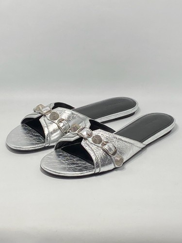 サンダル・ミュール BALENCIAGA Women Sandals 801425 WBC70 8010 GREY BALENCIAGA Women Sandals 801425 WBC70 8010 GREY (BALENCIAGA