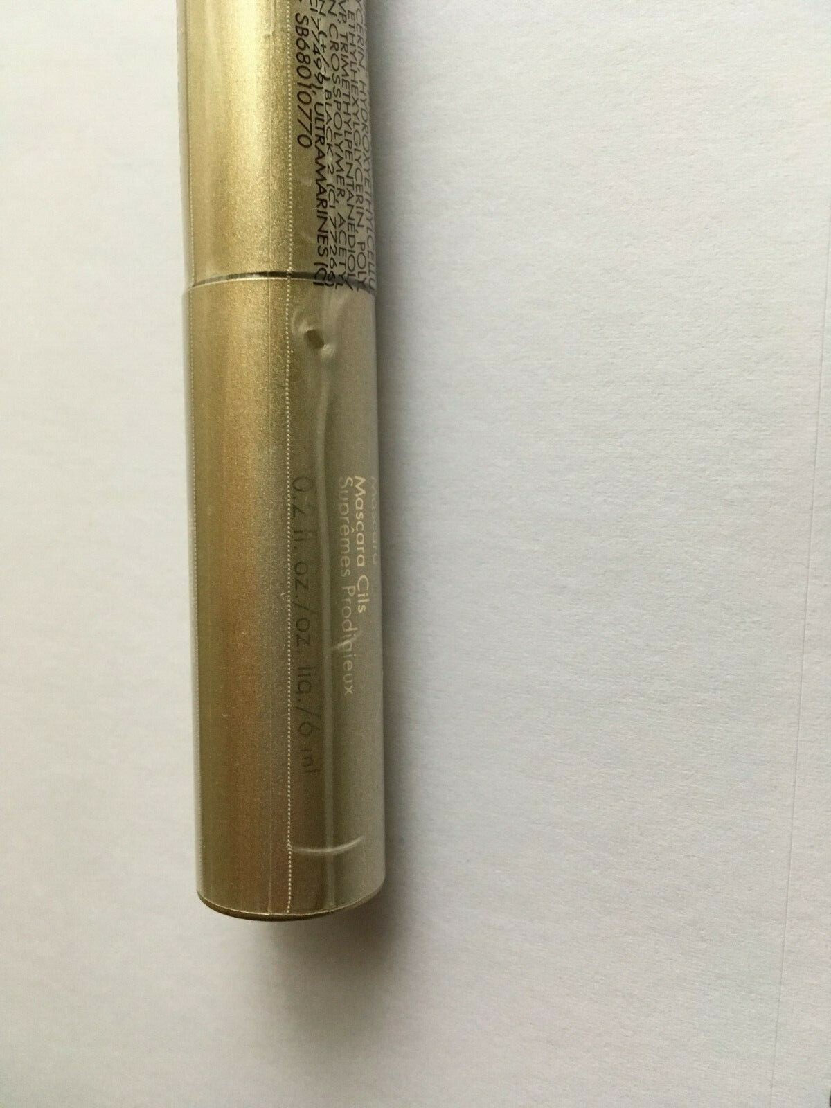 Stila Huge Extreme Lash Lash Black Mascara Travel Mini Size 0.2 fl.oz. 6 ml