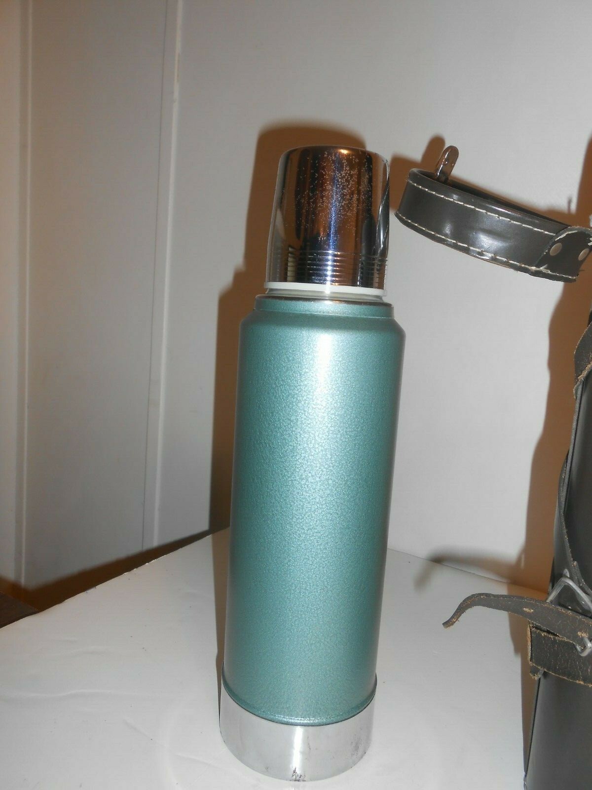 Aladden Stanley thermos with leather case