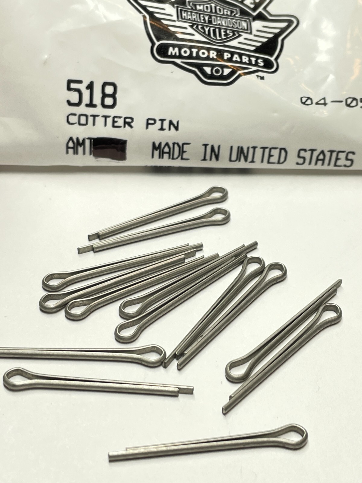 1) ONE GENUINE OEM HARLEY-DAVIDSON COTTER PIN 518 .. FAST