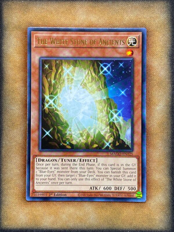 The White Stone of Ancients (MAGO-EN125 - Rare)