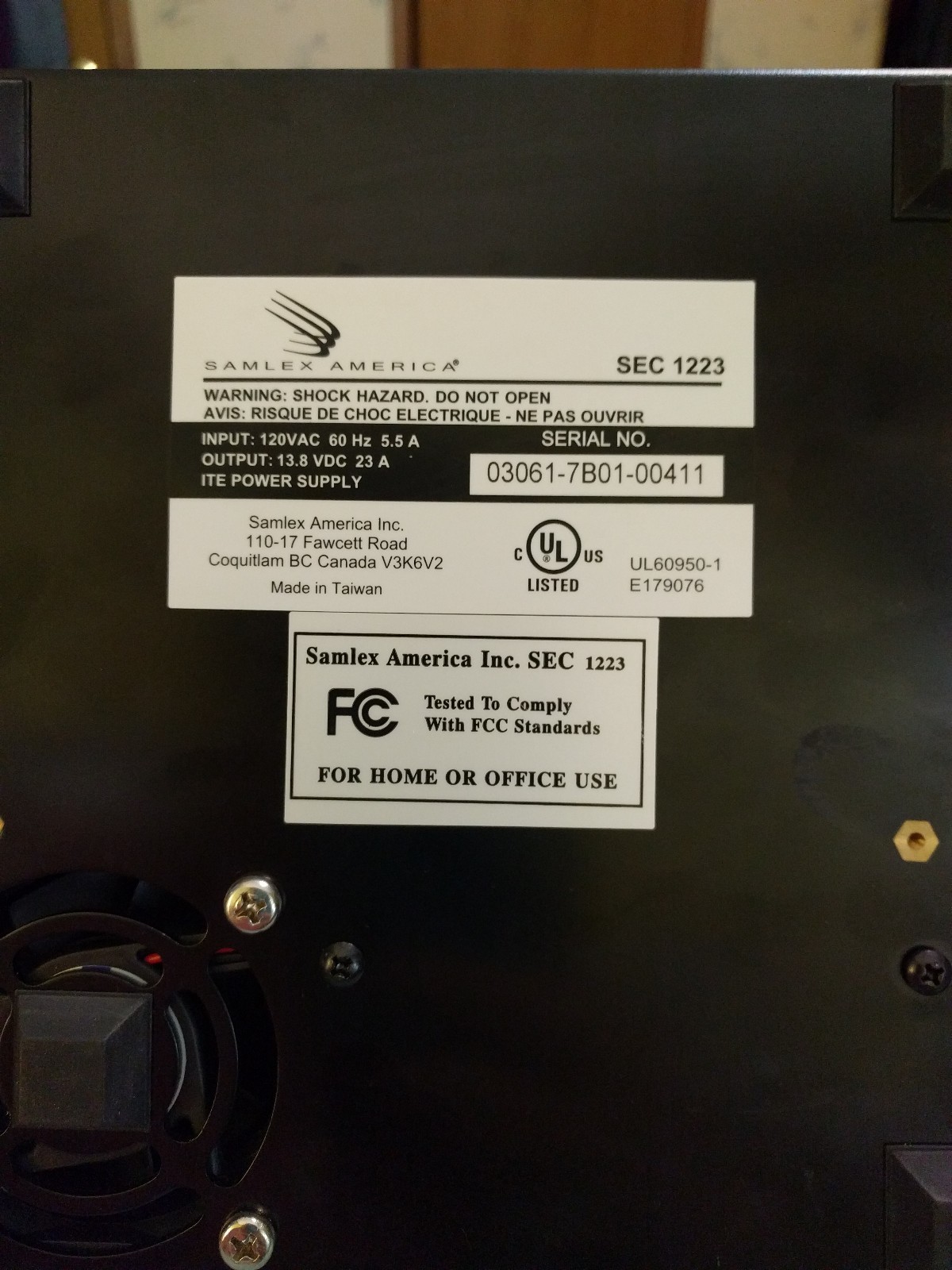 Samlex SEC 1223 13.8VDC 23A Switching Power Supply, used