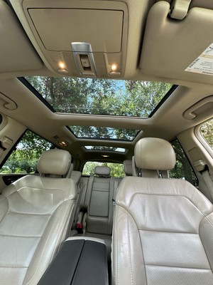 image 5 of interior