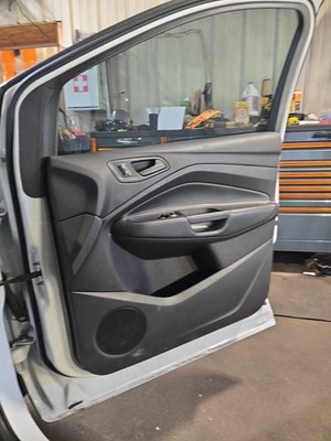 Used Right Front Door Trim Panel fits: FORD ESCAPE Right 13 14 15 16