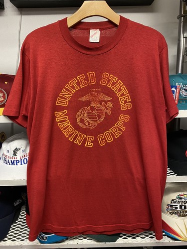 Vintage US Marine Corps USMC T-Shirt small/Medium 80s Single