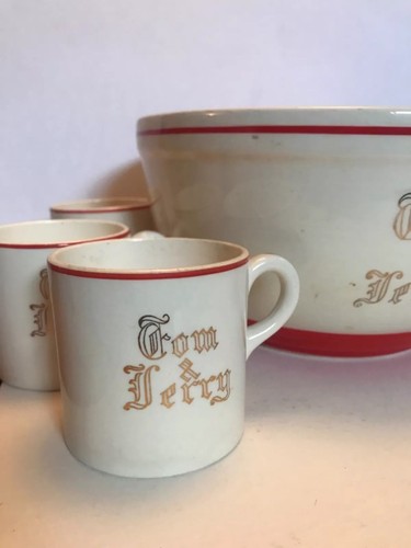 ART DECO STYLE VINTAGE 1938 EDWIN KNOWLES UTILITYWARE TOM & JERRY BOWL & 6 CUPS