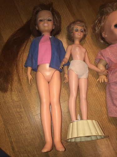 Lot Of Vintage Dolls 60’s-70’s TLC Crissy Eegee Ect